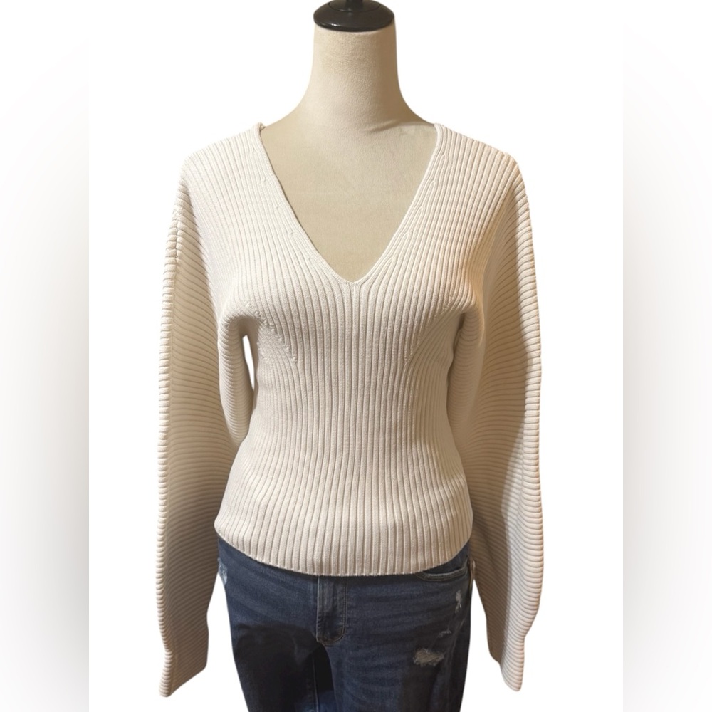 H&M V-Neck Ribbed Knit Sweater - Cream